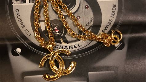 how to tell if chanel jewelry is real|authentic Chanel counterfeit.